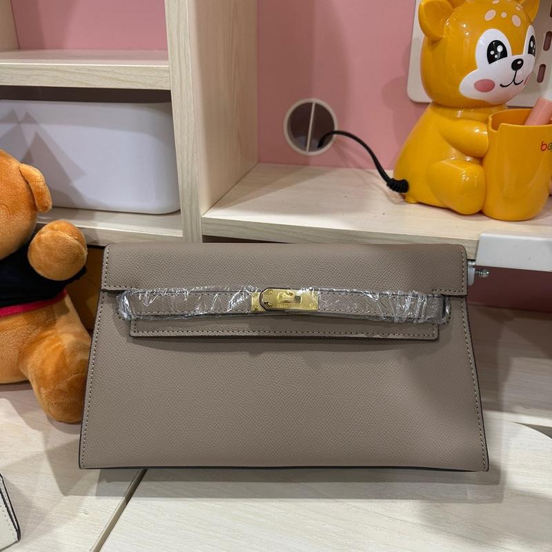 Túi xách nữ h//m dáng lùn size 27 đeo vai , kẹp nách