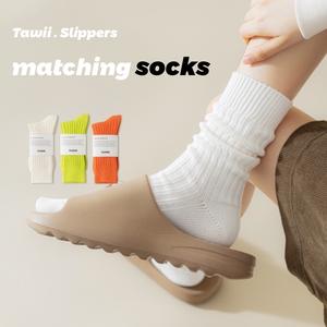 Tawii socks unisex fashion plain sock Breathable Soft Cotton 10 color mid socks