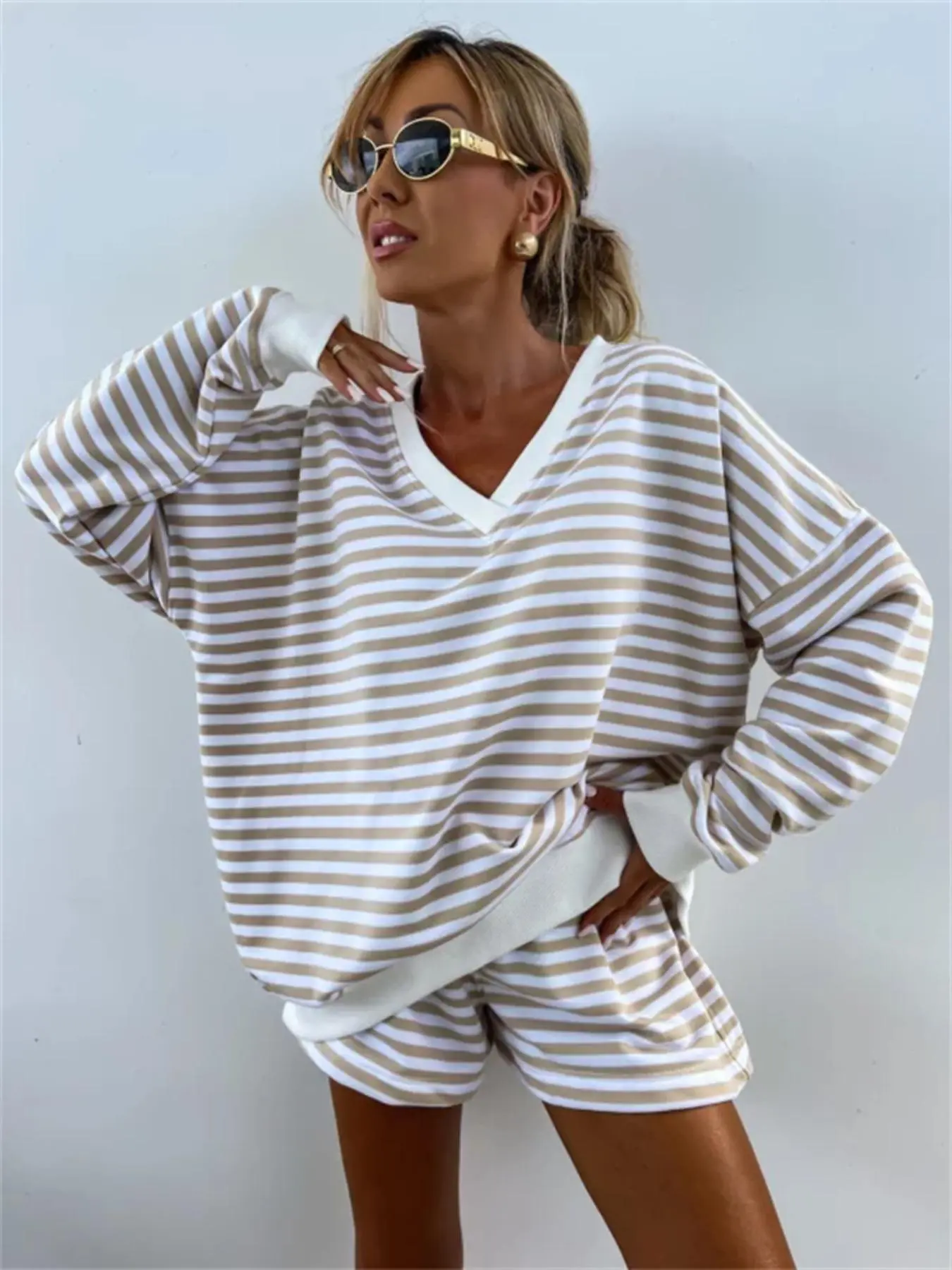 Women's Striped Print Long Sleeve Tee & Shorts Two-piece Set, Casual Top & Shorts for Spring & Fall, Ladies Clothes for Daily Wear