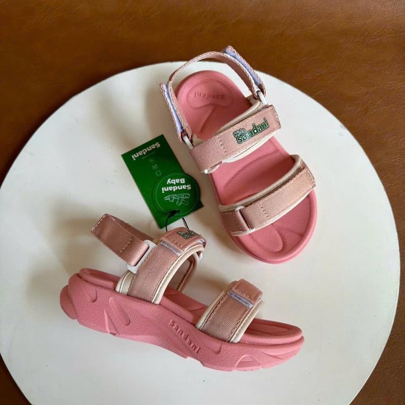 Giày sandan cho bé gái quai ngang màu hồng size 31-35 2