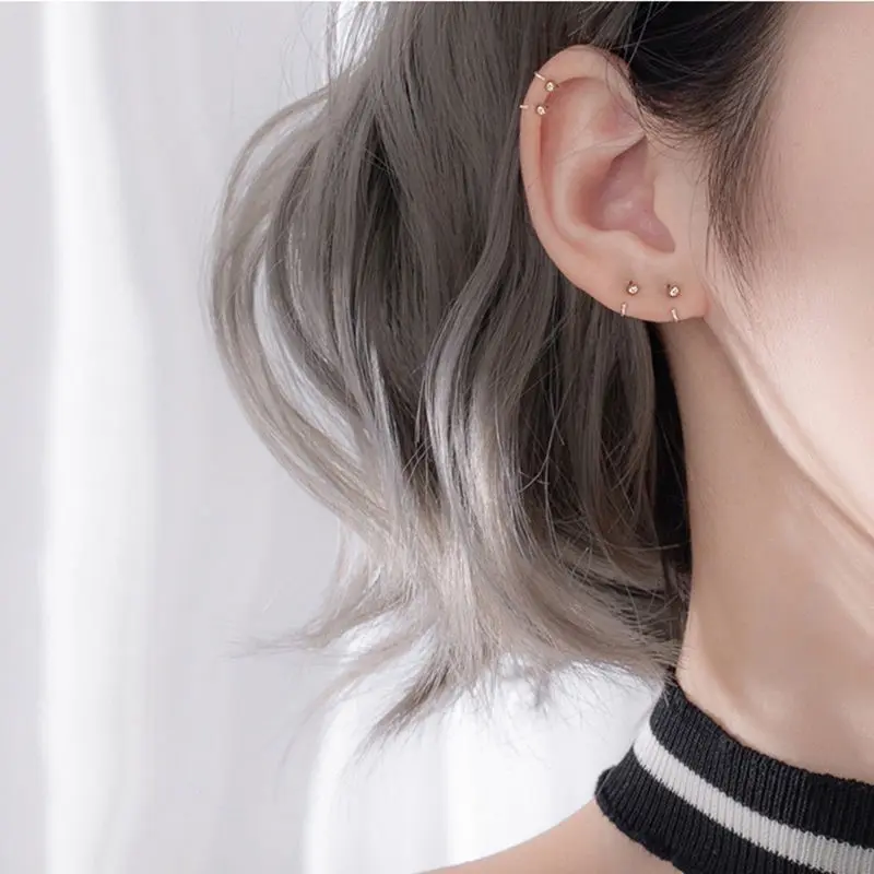 Anting ring badul untuk helix uper lobe tragus