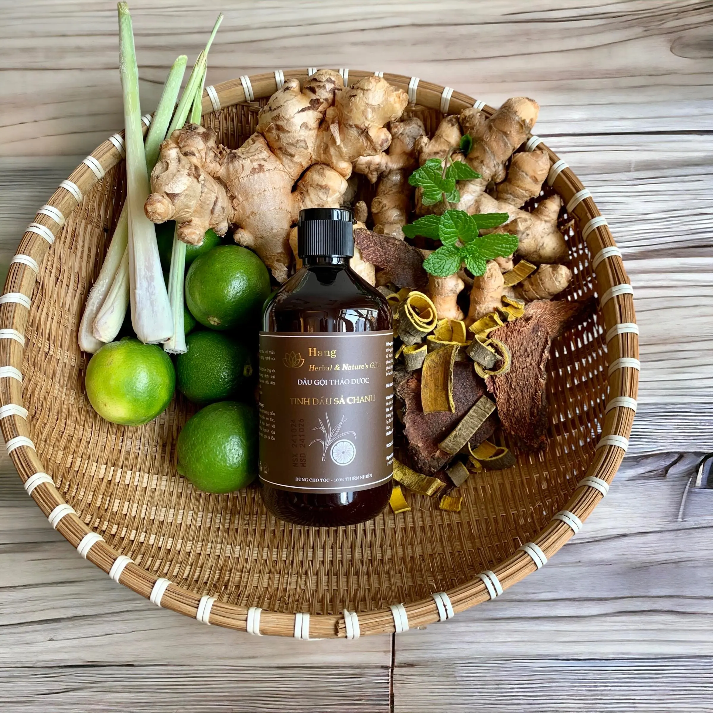 Hangherbal Dầu gội thảo dược tinh dầu sả , thành phần tự nhiên, giúp hết gàu, hết ngứa và giảm rụng tóc. Women Nữ  chăm sóc tóc sả