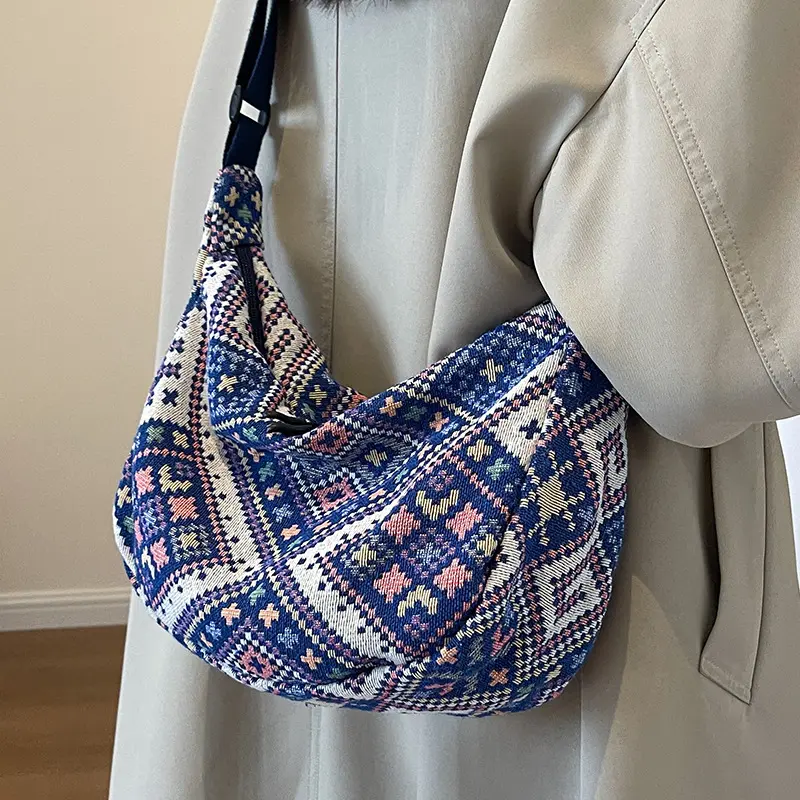 Large Capacity Ethnic Style Dumpling Bag for Women 2023 New Korean Style All-Match Messenger Bag for Women Ins Popular Shoulder Bag coquette  shoulder