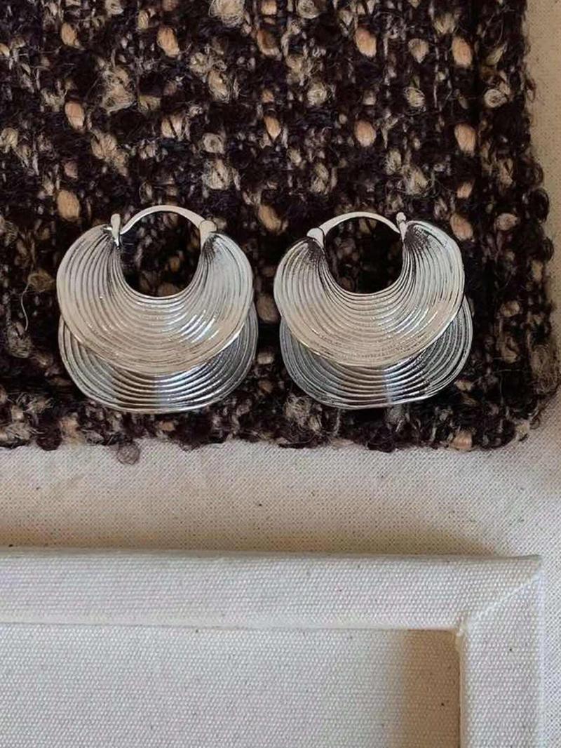 Product Introduction of Women's Elegant Spiral Design Hoop Earrings, Fashionable Jewelry for Women for Party, Daily Clothing Decor, Trendy All-match & Exquisite Jewelry for Birthday Gift 11