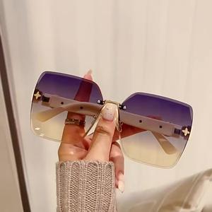 แว่นกันแดด Unrimmed สำหรับผู้ชายและผู้หญิง กรอบใหญ่ ป้องกันรังสียูวี สไตล์วินเทจ แว่นกันแดดมีชายเสื้อไขว้