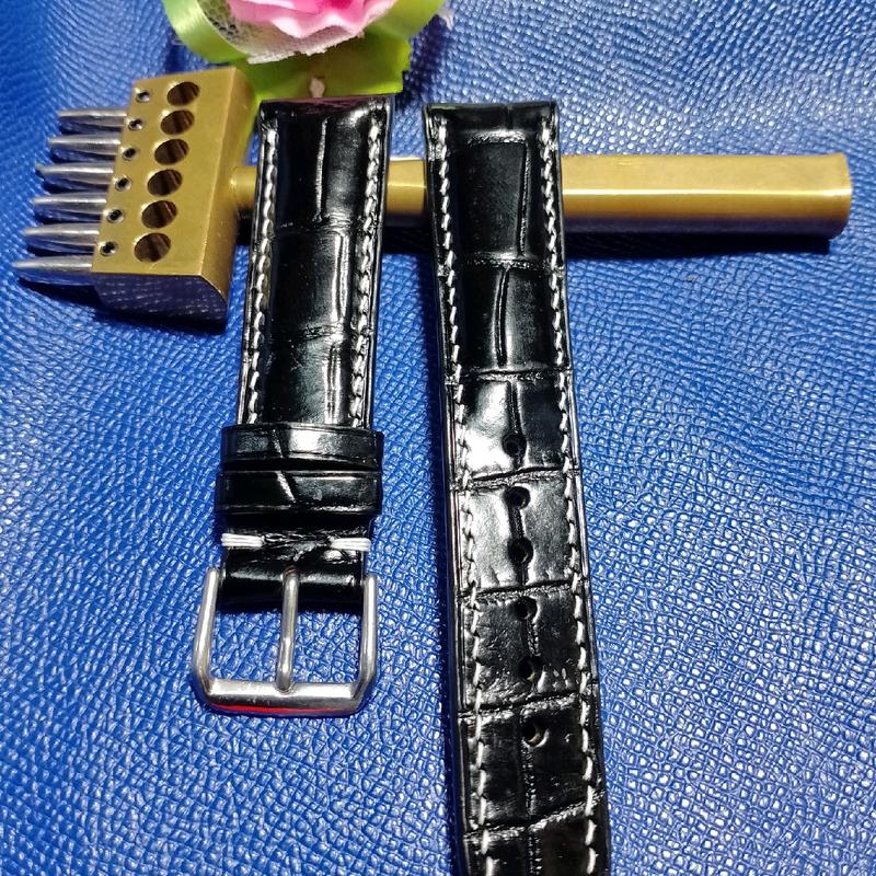 dây đồng hồ da cá sấu màu đen may chỉ cách điệu