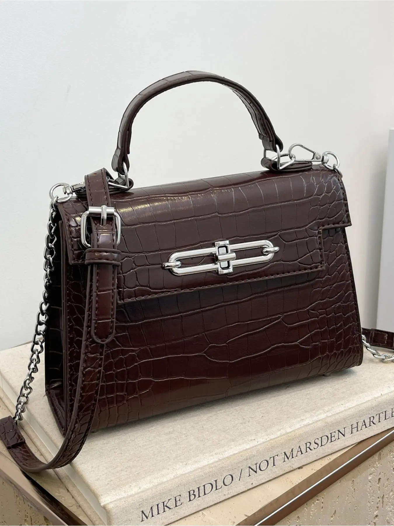 Women's Fashionable Crocodile Embossed Handbag, Casual Large Capacity Shoulder Bag for Daily Used, Trendy Versatile High-quality Daily Commuting Bag
