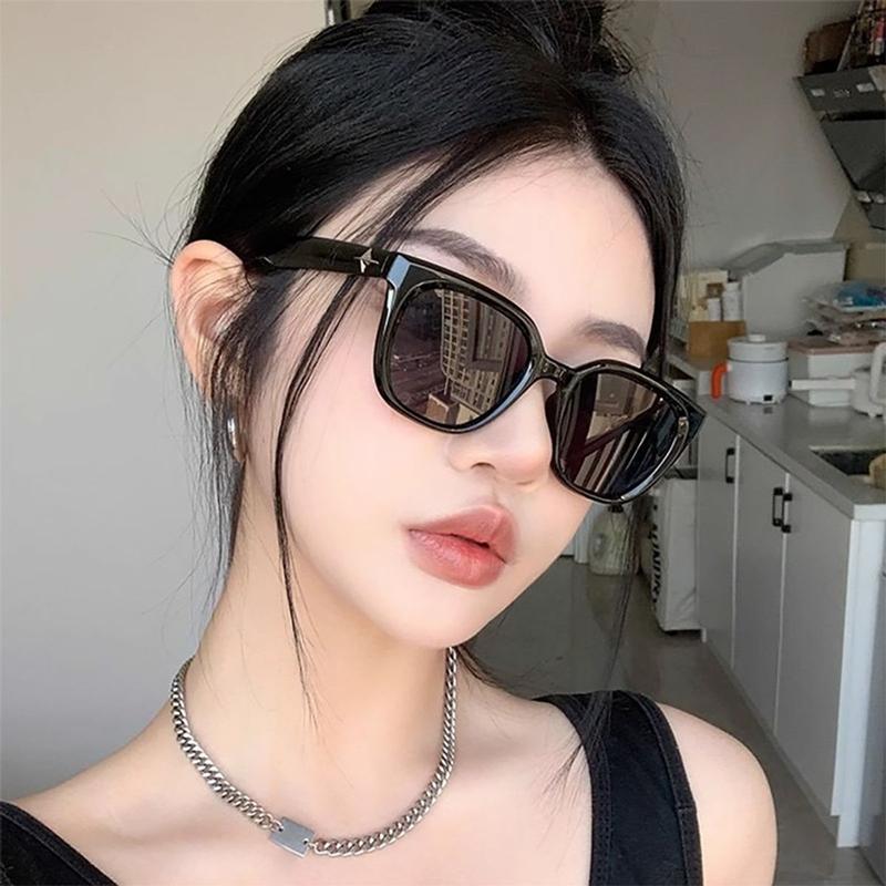  Kính râm nam nữ Bluehope Form vuông kính mát  đi nắng mùa hè phong cách thời trang ngôi sao mẫu mới KTT38 Hoa Women 