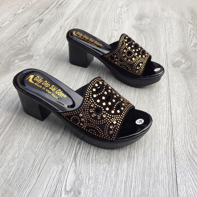 (Size ngoại cỡ 36-43) Dép nữ trung niên dính đá 5p, êm cho mẹ, cho bà 0