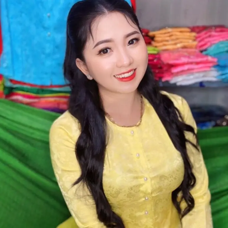 Áo lẻ [ Không kèm quần] Cổ Tròn Tay Dài  chất Gấm hoa loại 1 ,mềm mại, thoáng mát Women Top 4