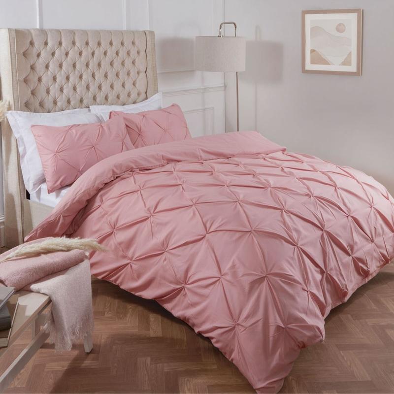 Highams Diamond Pintuck Pinch Pleat Duvet Cover Set - Silver 1