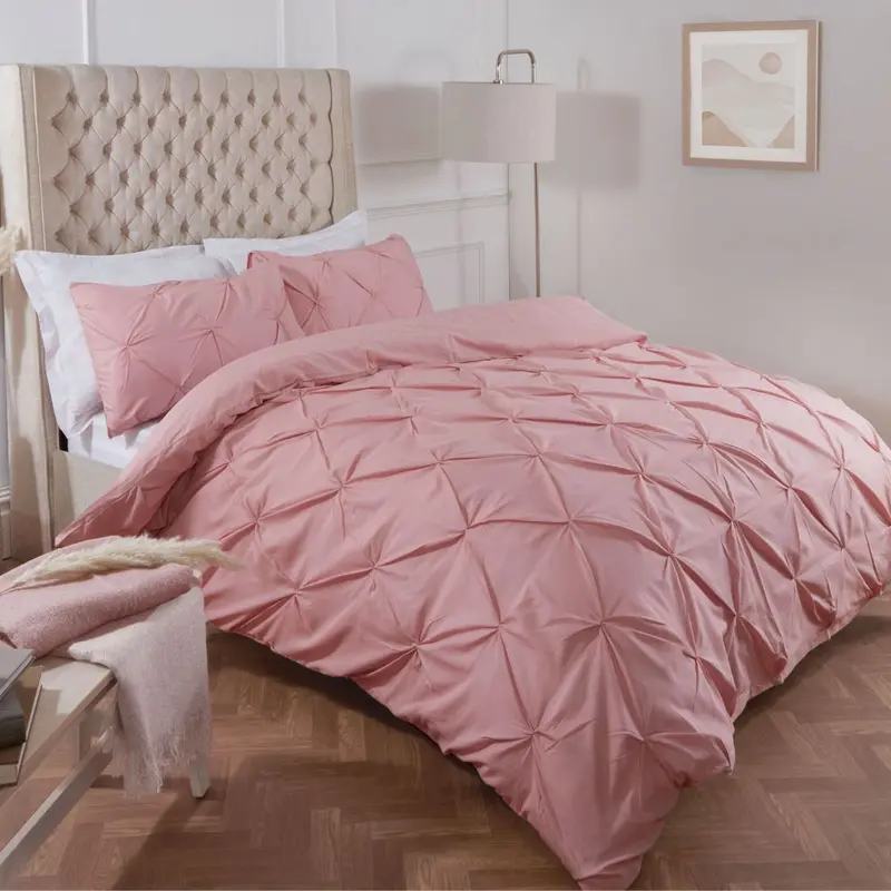 Highams Diamond Pintuck Pinch Pleat Duvet Cover Set - Silver 1
