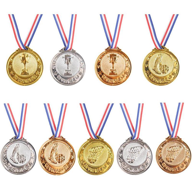 Product Introduction of Soccer Ear Champion Medal Award Prop 65cm Diameter D0T2 29