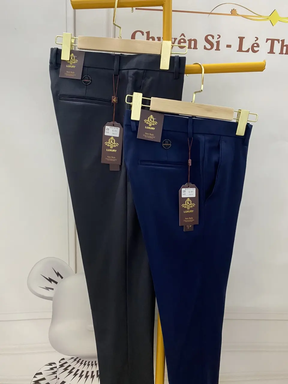 Quần Âu Nam Form Slim fit, Kiểu Dáng Basic Trẻ Trung Hàn Quốc đính logo