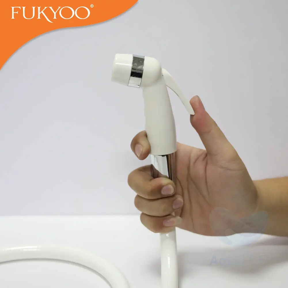 Vòi Xịt Toilet XPC01 - Nhựa ABS Trắng Bền Đẹp, 1.2m Trắng Chịu Áp Cao - Thiết bị Vệ Sinh Fukyoo SL jet  shower