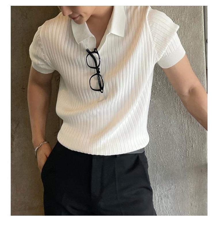Product Introduction of Kemeja Polo Berkait, Corak Berjalur, Untuk Pakaian Musim Panas Lelaki, Nipis dan Bernafas, Lapel V, Diperbuat daripada Sutera Ais, Kemeja-T Lengan Pendek, Rekaan Langsing Mewah, Ruffle Kacak, Kemeja-T Polo 4