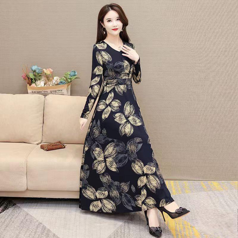 Product Introduction of Váy Dạ Hội Cho Phụ Nữ, Váy In Hình, Phong Cách Cho Mẹ TRUNG NIÊN, Váy Dài xòe Cổ Chữ V, Thích Hợp Cho Mùa Xuân Và Mùa Thu, Hàng Mới Về, Bó Eo, Ngoại Cỡ Gợi Cảm, 2024, Váy Cho Phụ Nữ 3