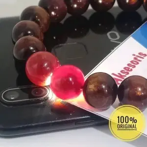 GELANG TASBIH FOSIL AKAR BAHAR MOTIF SERAT EMAS SAFIR KUNING TEMBUS CAHAYA