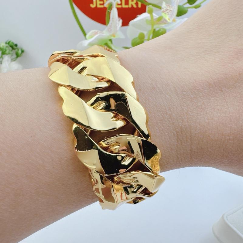 Lắc tay nam lật sụn 6 lượng khoá hộp có ký hiệu bền đẹp