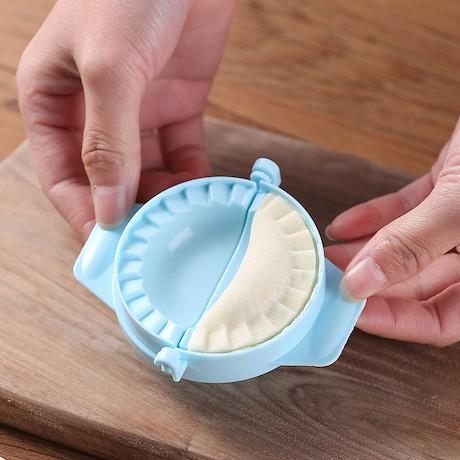Pusat23 - Cetakan Kue Pempek Pistel Pangsit Pastel Molen Dumpling Murah 2