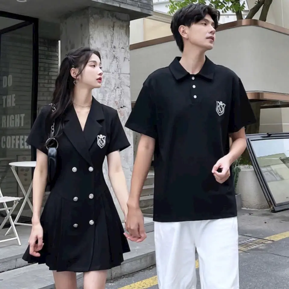 SET ĐỒ ĐÔI ĐEN VÁY VEST ÁO POLO CỘT NƠ PHỐI HỒNG NĂNG ĐỘNG - YH COUPLE SHOP