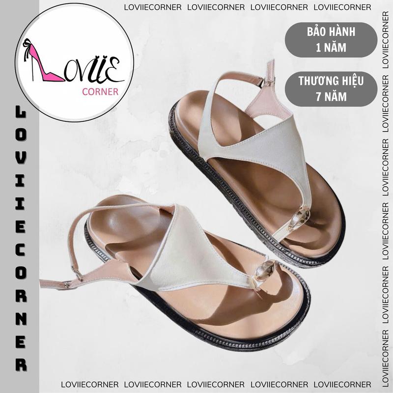 LOVIIECORNER - SANDAL MŨI TRÒN XỎ NGÓN GẮN TAG - GIÀY QUAI MẢNH KẸP PHONG CÁCH THỜI TRANG NỮ HỞ HẬU KHÓA CÀI ĐẾ BẰNG 3 PHÂN - S241008 Shoes DéP