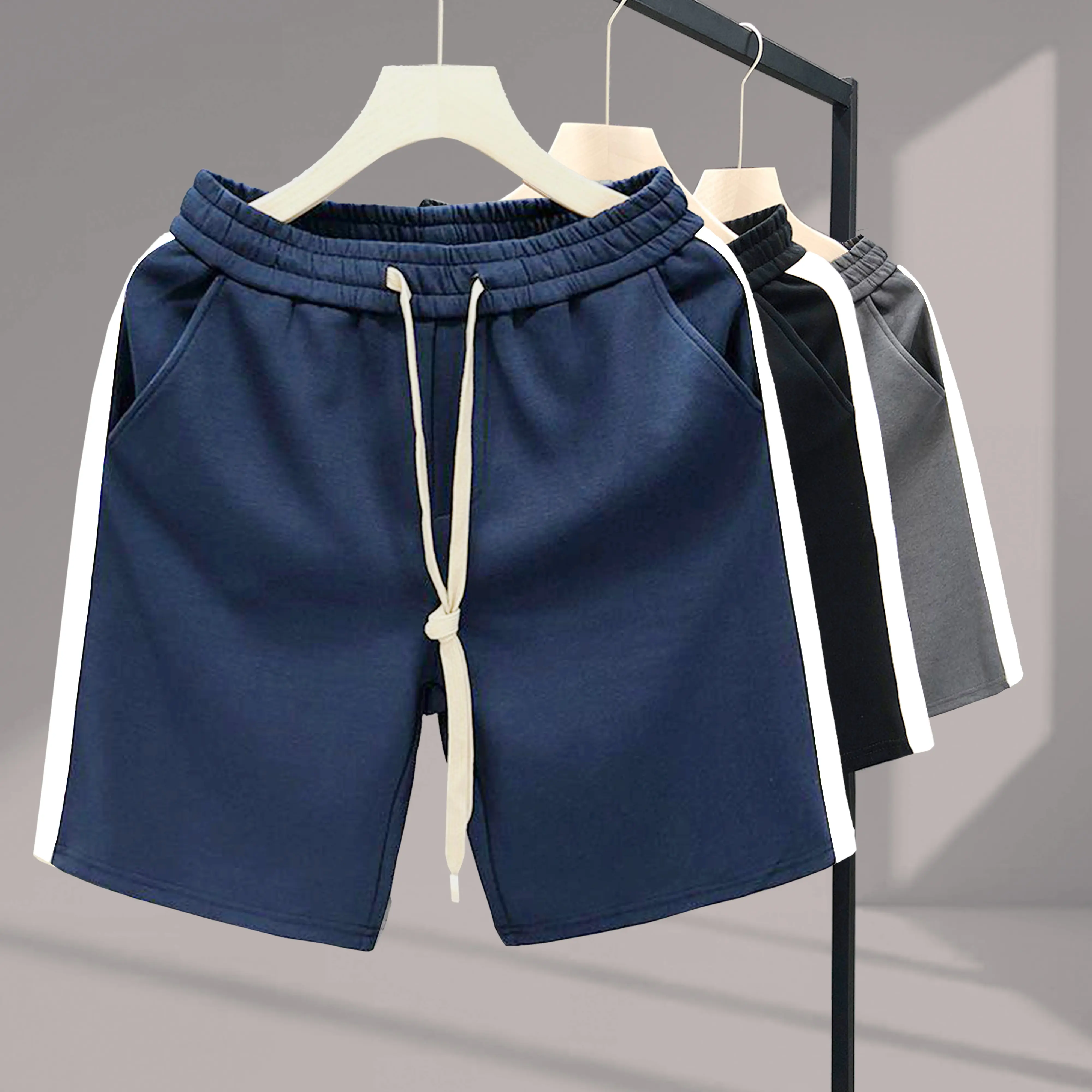 Combo 3 Quần Short Nam Chất Vải Thun Phối Sọc Trắng Trẻ Trung - Thương Hiệu Uy Tín