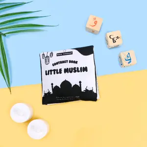 Soft Book Kontras Buku Kain Mainan Bayi dan Balita Little Muslim Anak Hitam Putih