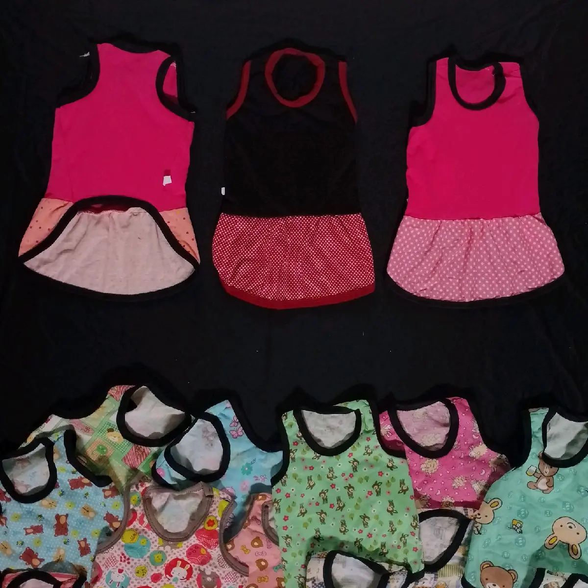 Sthirt anabul betina / Rok baju kucing