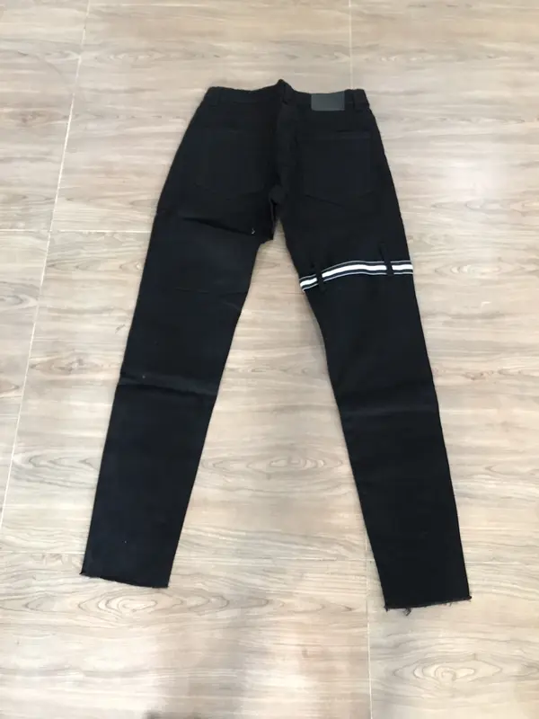 Quần jeans nam rách gối cá tính phối dây gối lạ mới, quần bò nam 40955 size 28-32 2
