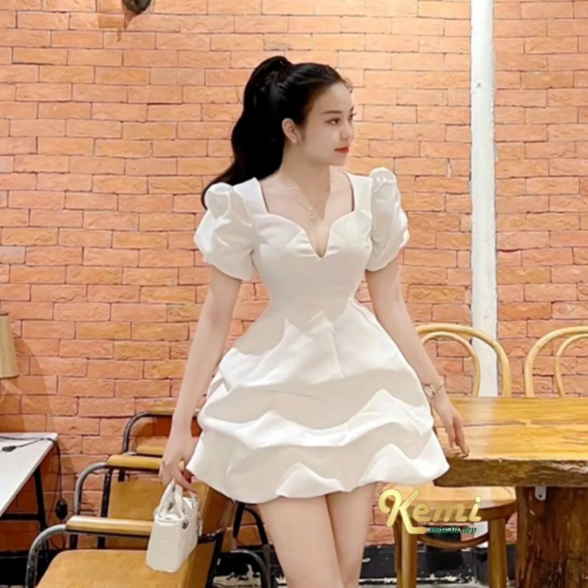 Váy đầm dự tiệc cổ V tay bồng xẻ lưới dáng xòe bồng tiểu thư chất Tafta cao cấp siêu sang Kemi thiết kế mặc là đẹp