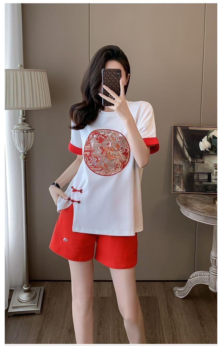 Product Introduction of New Chinese Casual Graceful Fashionable Set Women's Summer Short Sleeve Shorts Red Chinese Style Sports Popular Two-Piece Set 17