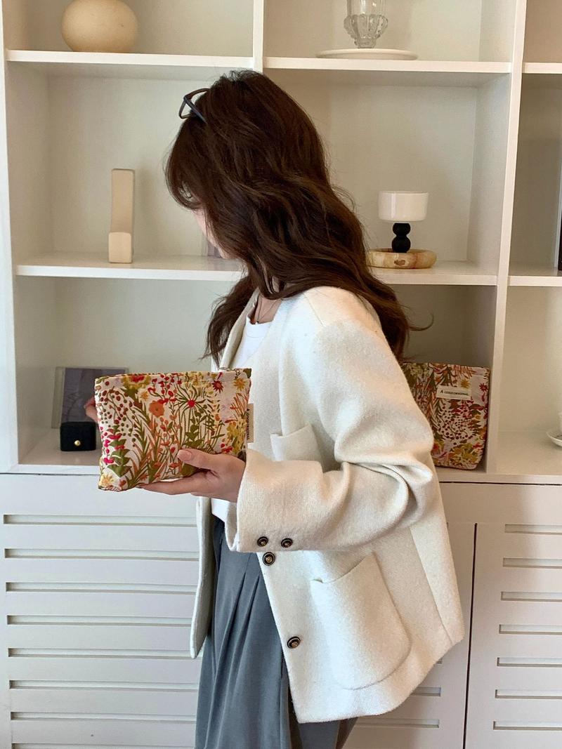 Product Introduction of Túi Vuông Nhỏ Thiết Kế Hoa Đầy Màu Sắc, Túi Cầm Tay Dây Rút, Thích Hợp Để Trang Điểm, Ví Và Hộp Đựng Bút Chì, Phong Cách Xuyên Biên Giới 15