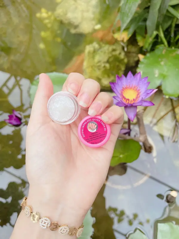 Dưỡng móng Collagen  Giúp Dài Móng, Chắc Khoẻ,Cứng Móng 5
