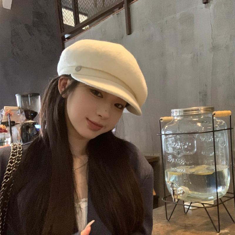 Product Introduction of Japanese Wool Beret Hat For Women Comfortable And Versatile Retro And Casual Face Showing Small Octagonal Painter Hat 16