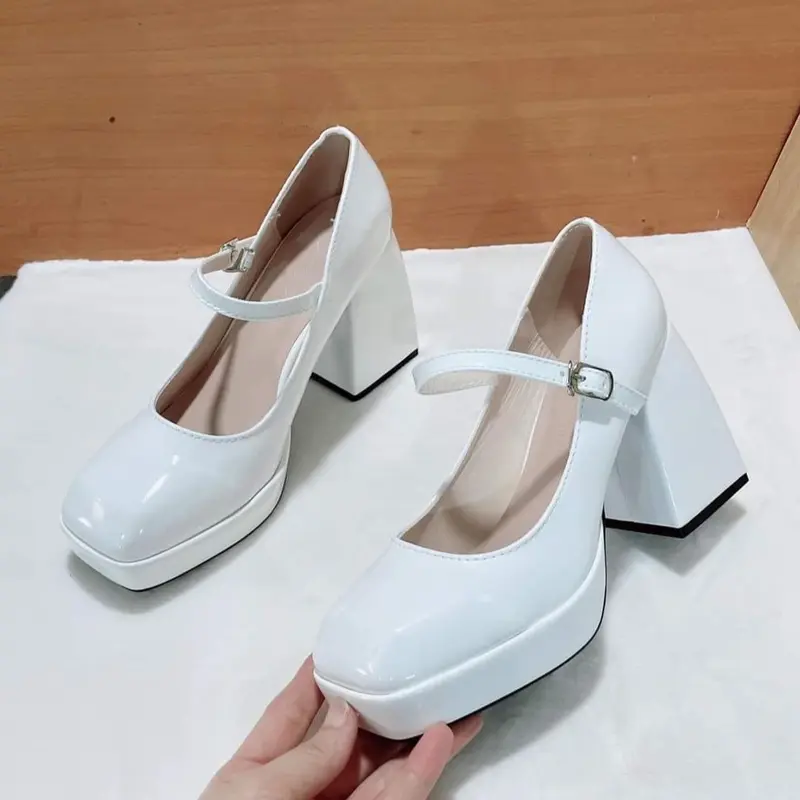 Giầy gót vuông to 9 phân.mẫu quai ngang  MS2 1