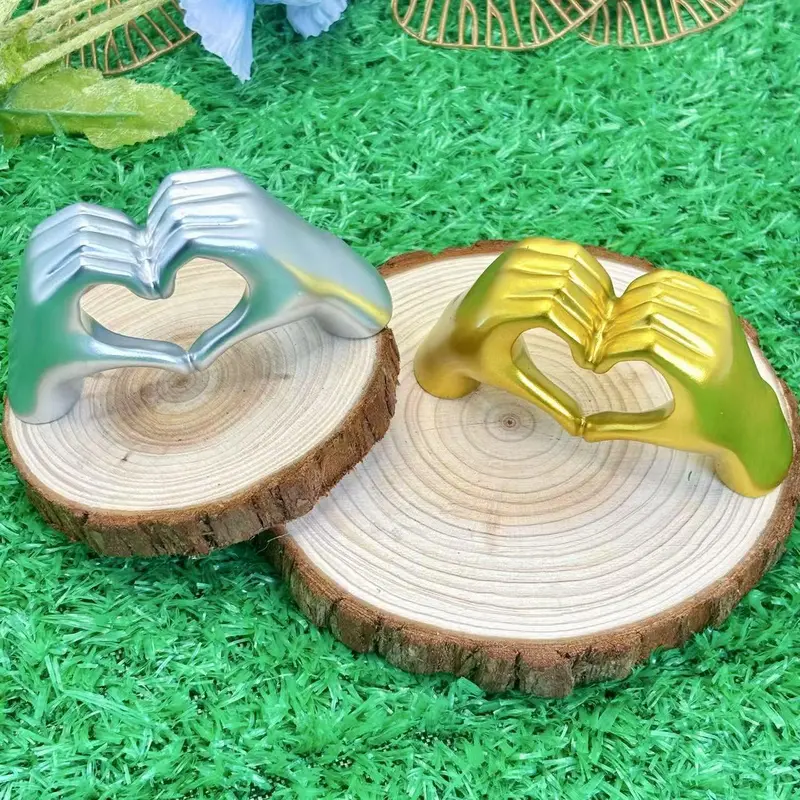 Mini Heart Shaped Resin Ornament, Creative Romantic Resin Decoration, Home Desktop Decoration, Gift for Boyfriend & Girlfriend 7