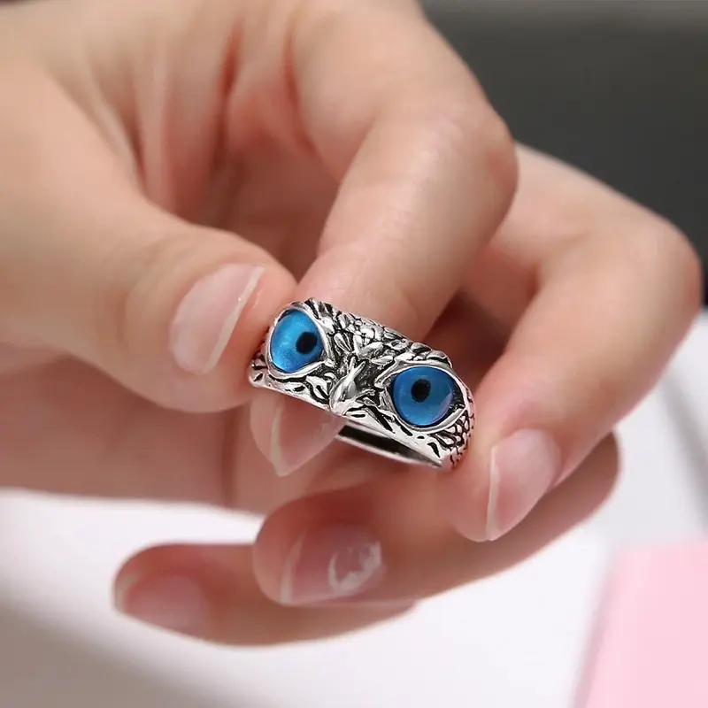 bayar di tempat _ [Fashion Retro Blue Eyes Owl Ring For Men] [Gothic Men Animal Open Adjustable Finger Ring] [Popular Men Jewelry] TERMURAH