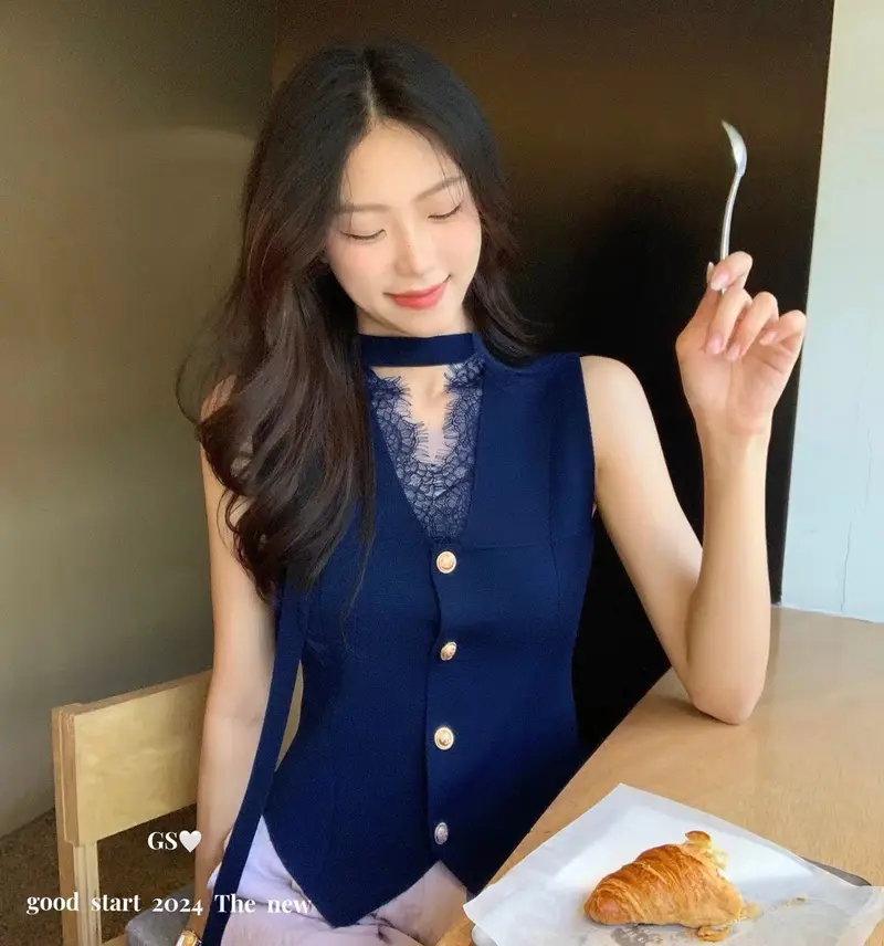 Product Introduction of Áo Ba Lỗ Dệt Kim Cổ Chữ V, Trang Trí Ren Kiểu Pháp, Không Tay, Áo Cơ Sở, Để Lớp Nếp Nữ Women Top Denim 7