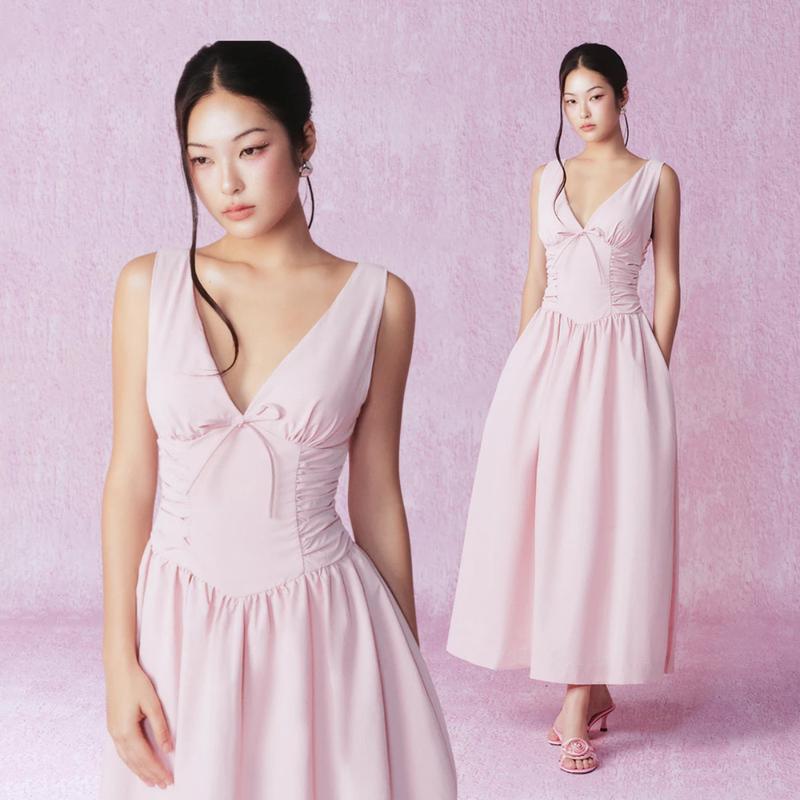 RECHIC Đầm dài Kyomi cổ V sát nách dáng xòe chiết eo sang trọng