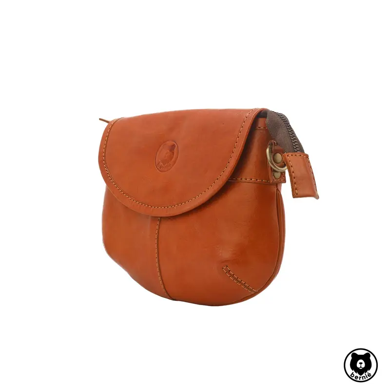 Tas Kulit Selempang Wanita Bernie Leather Hawa Tan 1