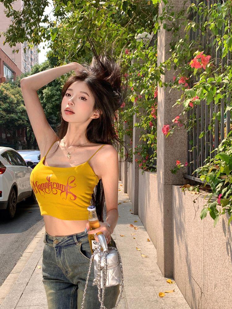 Product Introduction of Áo Yếm Có Đệm Phong Cách Thái Lan, Dành Cho Nữ, Độc Đáo Và Tinh Tế, Dễ Thương Và Gợi Cảm, Áo Ngắn, Thích Hợp Cho Mùa Hè, Năm 2025 2
