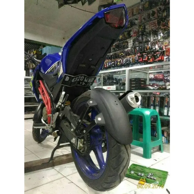 Mudguard Belakang Motor Vixion CB150R CBR150R MX King 150 GSX150 Byson Scorpio Satria FU 6