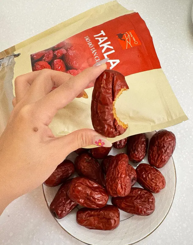 TÁO KHÔ (1kg) - KẸO TÁO Lạc Đà (300Gr) - KẸO TÁO HOA HỒNG (300gr) - TÁO MÚI SẤY GIÒN (500gr) 5