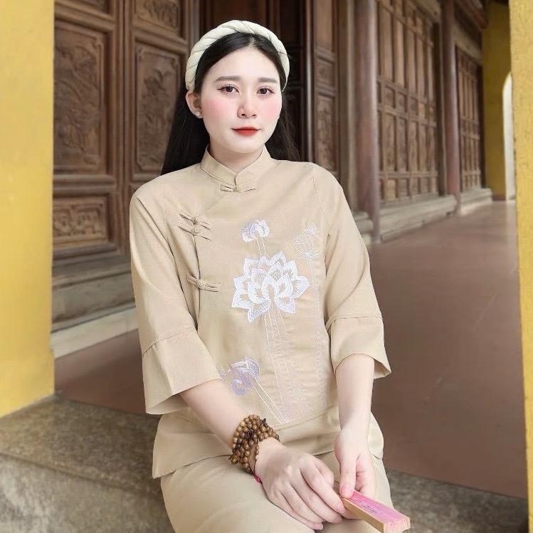Bộ lam đi chùa nữ BEBE đũi vân mây thêu hoa sen cổ tàu nút thắt kết hợp quần hai túi trang trọng đồlam 2