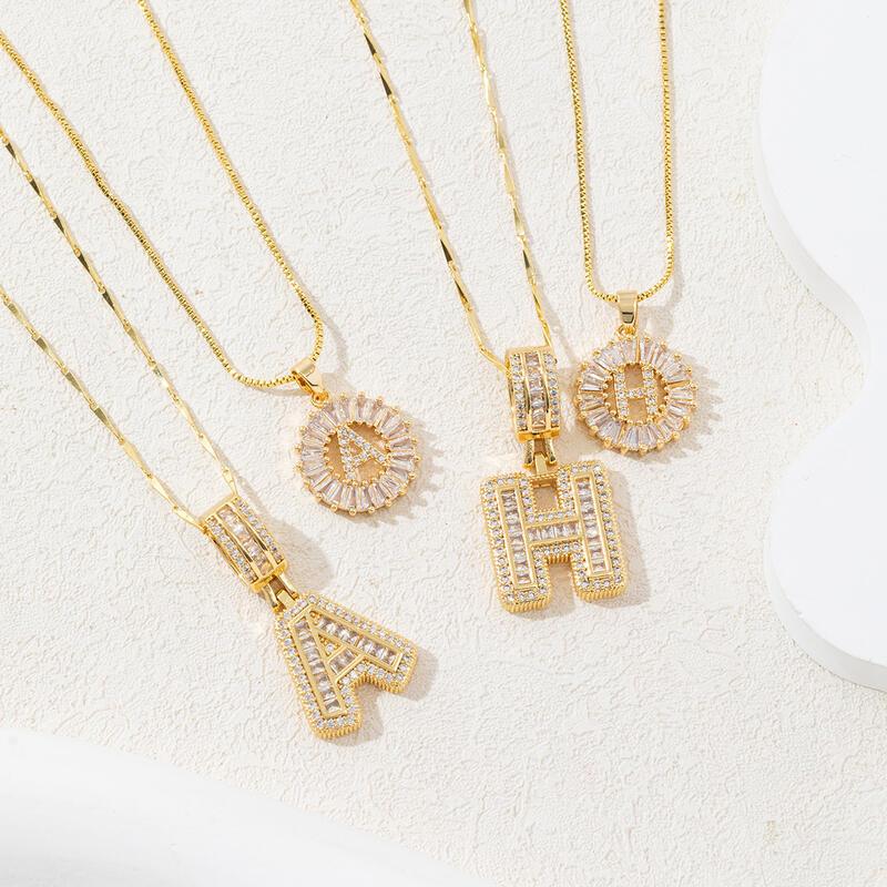 Product Introduction of Full Diamond Rock Candy 26 Letter Pendant Necklace for Women, Copper Set with Zirconia Plating and True Gold Round Flower Letter Set 4