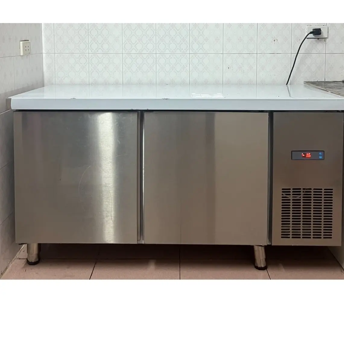 TỦ LẠNH BÀN 2 CÁNH ( NHIỆT ĐỘ KÉP ) LÀM LẠNH TRỰC TIẾP