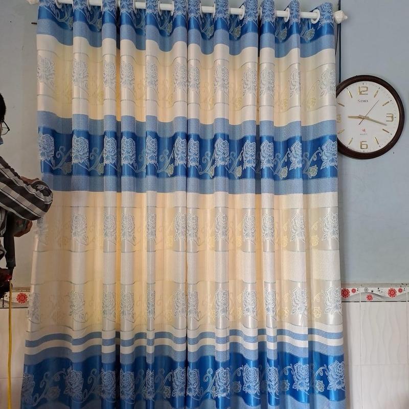 Rèm lỗ khoen xanh dương  ( kích thước trong giỏ hàng là ngang trước cao sau , rèm chưa kèm cây treo , một cửa phải mua 2 tấm rèm mới đủ độ nhún đẹp )