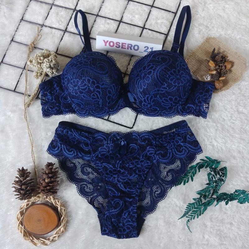 Product Introduction of BRA SET bh + cd beha celana dalam wanita setelan renda import quality RC03 36-42 cup B / bra sexy hot busa motif bunga import 1 set beha dewasa hot sexy 3