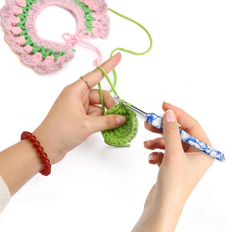 8pcs/set Blue and White Porcelain Pattern Crochet Hook Set, Crochet Supplies For DIY 5